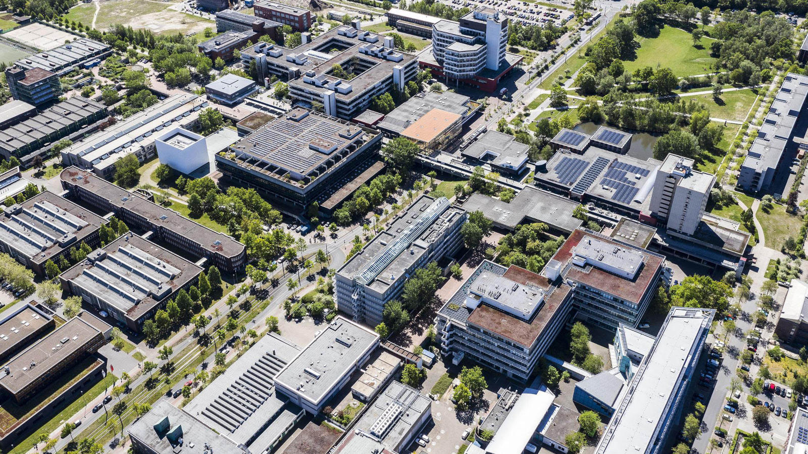 UniBremen Solar cooperative, on Various Buildings: VWG, FVG, SuUB, Mensa Cafeteria, UFT, GW1 Building