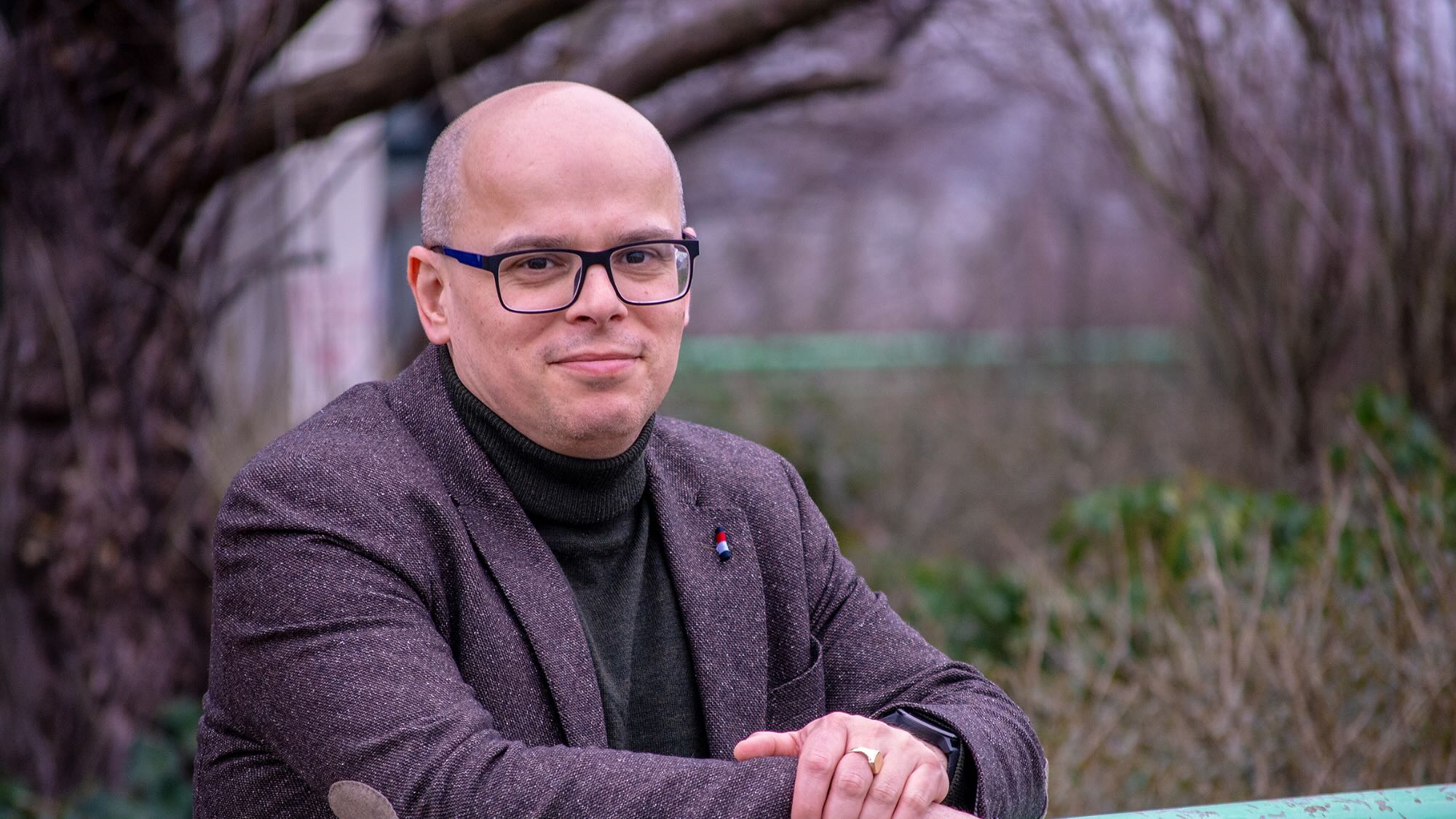 A portrait photo of Petar Popovski